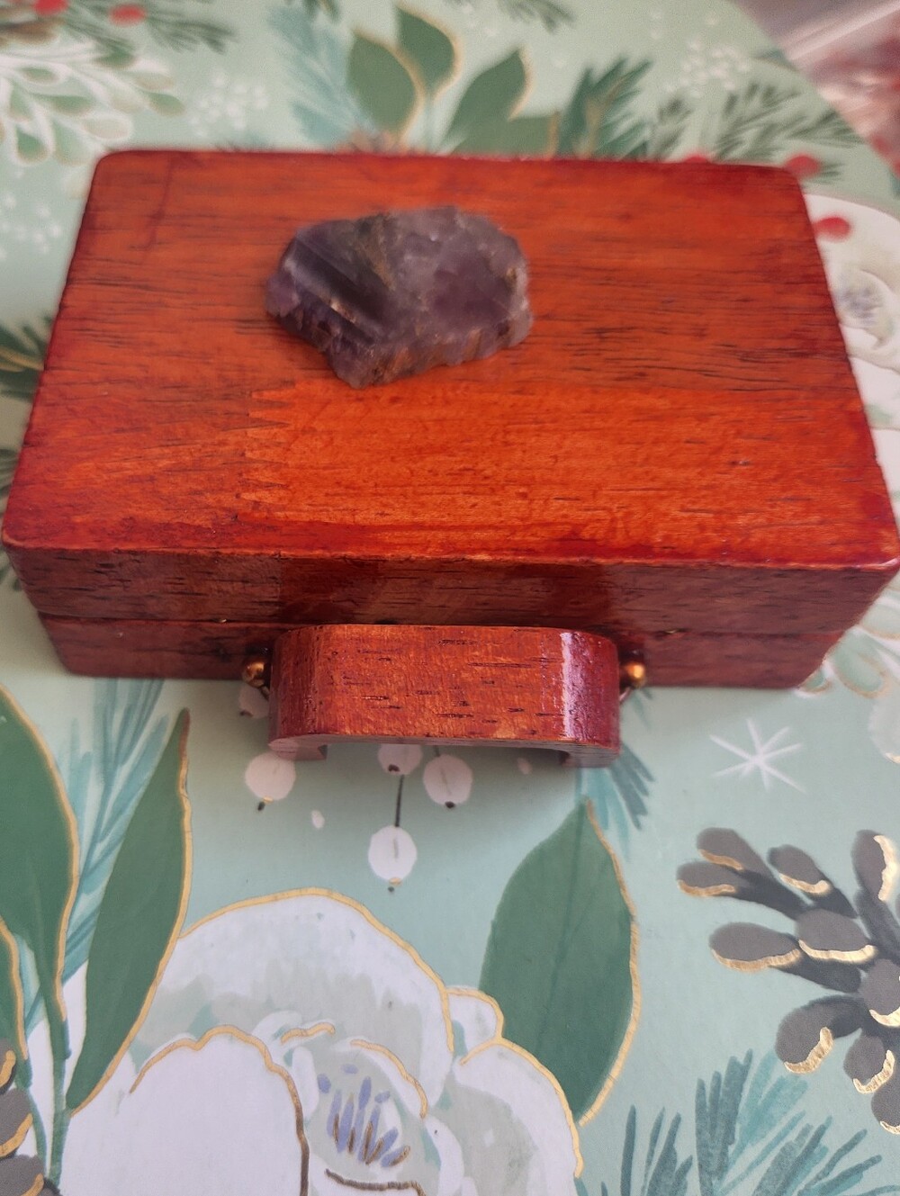 Miniature Wooden Suitcase Rock Mineral Specimen Collection Box